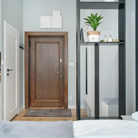 Klimatyczne Z Biurkiem W Poznaniu By Renters Poznaň
