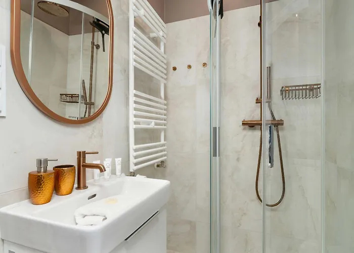 Klimatyczne Z Biurkiem W Poznaniu By Renters Poznan