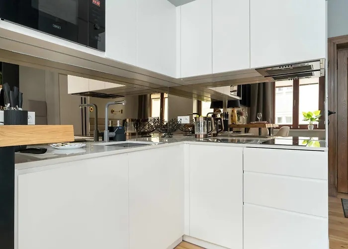 Klimatyczne Z Biurkiem W Poznaniu By Renters Poznan