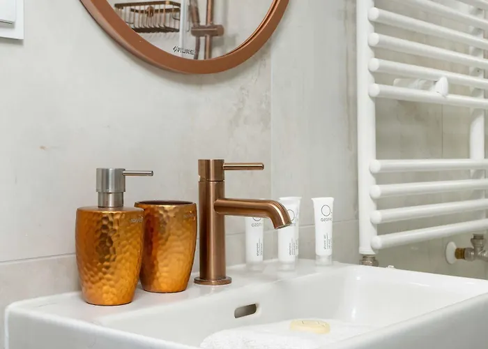 Klimatyczne Z Biurkiem W Poznaniu By Renters Apartamento