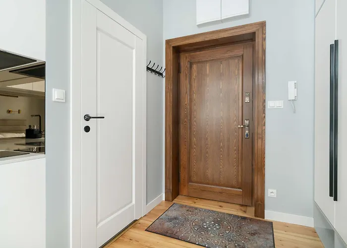 Klimatyczne Z Biurkiem W Poznaniu By Renters * Poznan