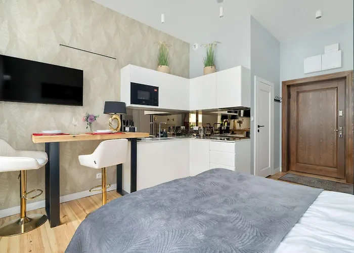 Apartamento Klimatyczne Z Biurkiem W Poznaniu By Renters *