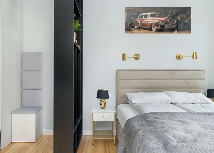 Klimatyczne Z Biurkiem W Poznaniu By Renters Apartamento